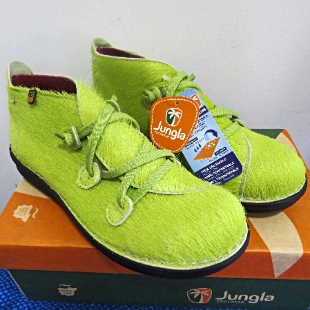 Retail $195 NIB JUNGLA Ankle Boots